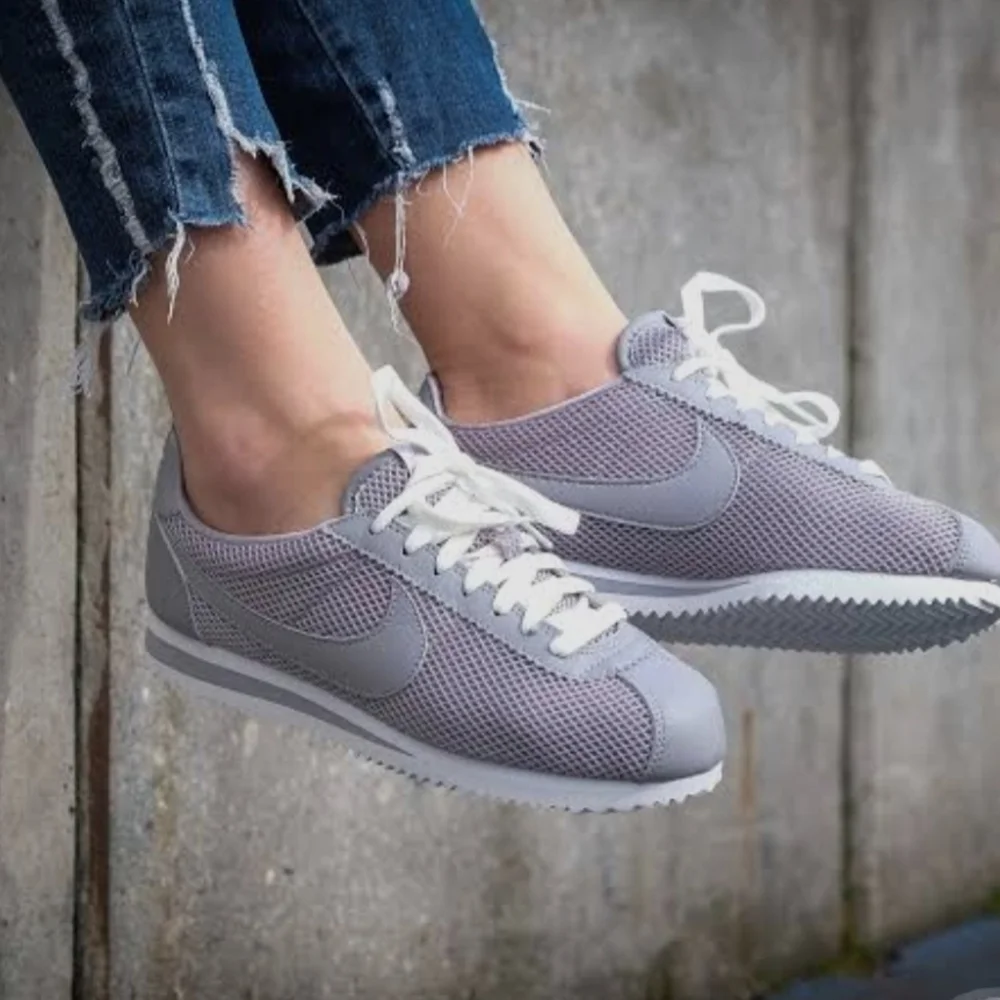 Nike Cortez Grey Mesh Sneakers Women’s Size 10.5 White Laces Excellent Condition